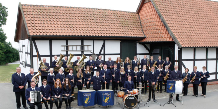 Musikzug der Freiwilligen Feuerwehr Wietersheim-Leteln im Jahr 2015