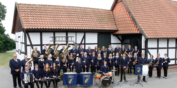 Musikzug der Freiwilligen Feuerwehr Wietersheim-Leteln im Jahr 2015